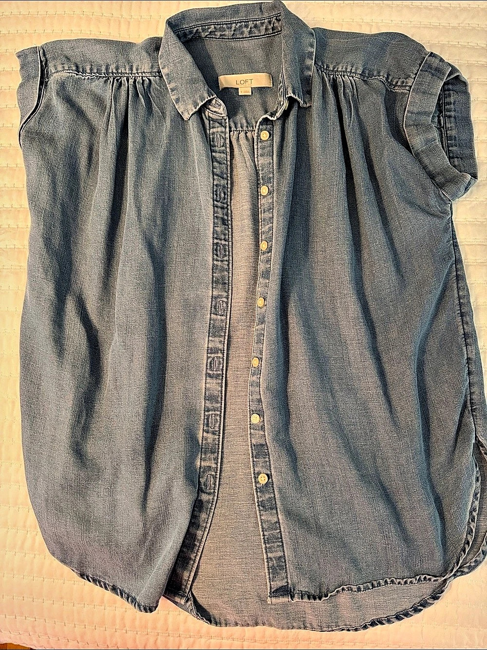 LOFT Denim Button Down Shirt Blue Small Like New